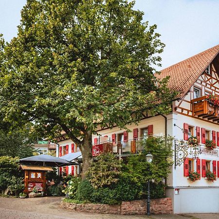 Landgasthaus Zur Linde, Neusatz Bühl Extérieur photo